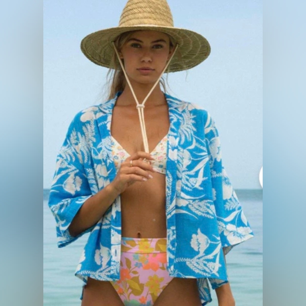 Billabong All Good Button Down Beach Shirt Blue Tropical Print